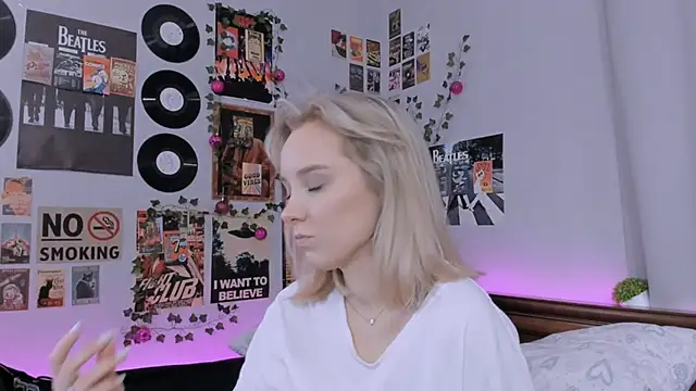 AliciaParkerf online show from January 23, 11:26 pm