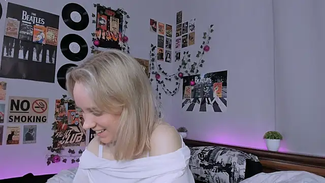 AliciaParkerf online show from January 25, 8:42 pm