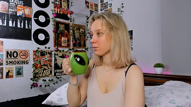 AliciaParkerf online show from January 28, 8:26 pm