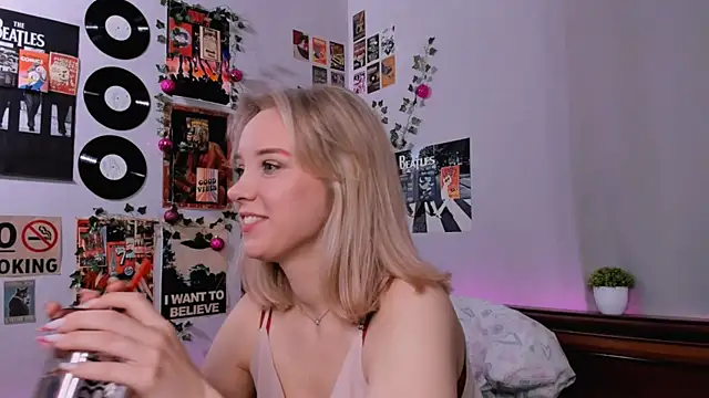 AliciaParkerf online show from February 1, 11:48 pm