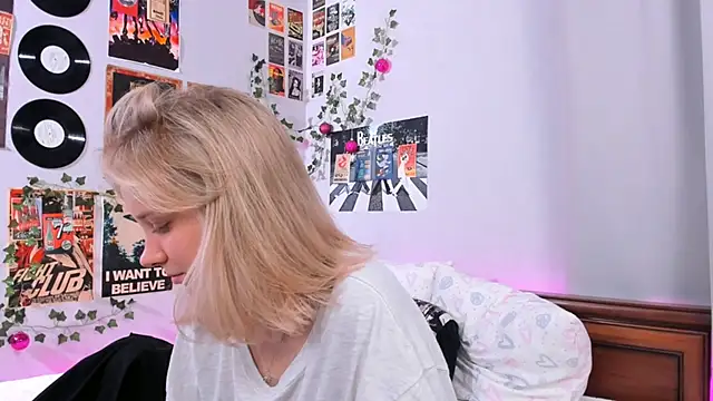AliciaParkerf online show from February 12, 8:29 pm