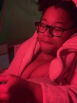 bustypothead online show from March 11, 8:52 am