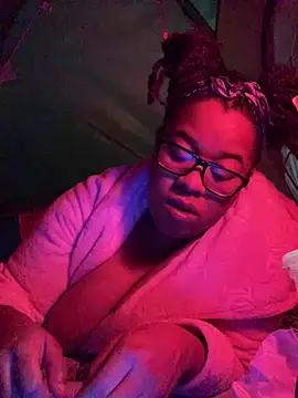 bustypothead online show from March 14, 9:46 am