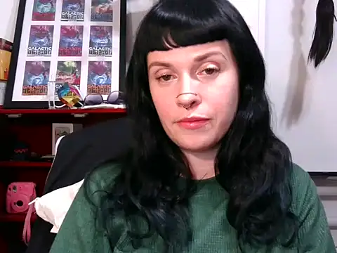 Snapshot of Marcelinegoddess chatting on January 10, 3:50 am Marcelinegoddess online show from January 10, 3:50 am