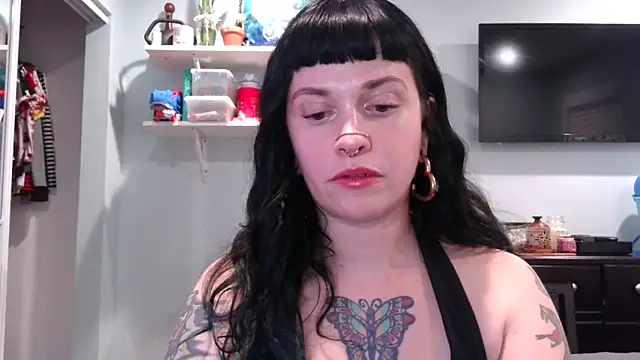 Snapshot of Marcelinegoddess chatting on January 16, 4:07 am Marcelinegoddess online show from January 16, 4:07 am