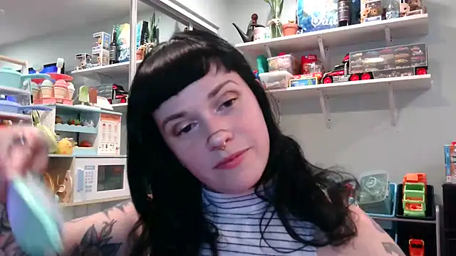 Snapshot of Marcelinegoddess chatting on February 27, 4:09 am Marcelinegoddess online show from February 27, 4:09 am