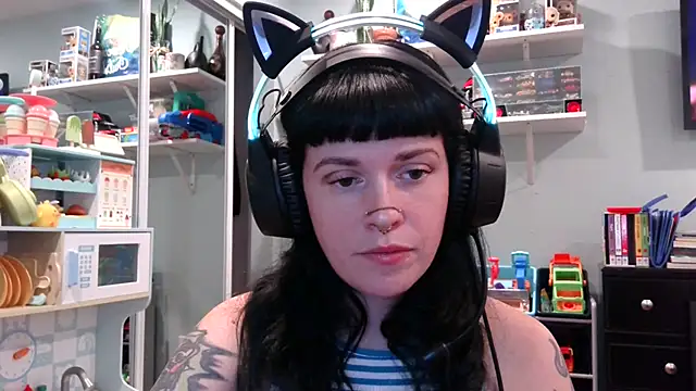 Snapshot of Marcelinegoddess chatting on March 3, 2:58 am Marcelinegoddess online show from March 3, 2:58 am