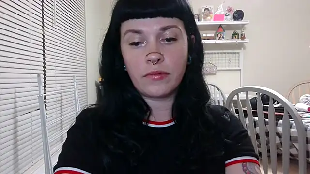 Snapshot of Marcelinegoddess chatting on March 23, 3:32 am Marcelinegoddess online show from March 23, 3:32 am