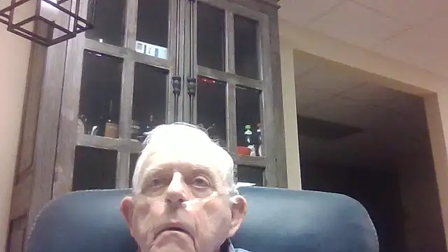 bootlegmanz online show from November 21, 2:27 pm