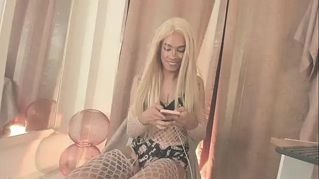 BarbieVenus online show from August 2, 9:19 am