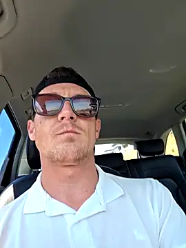 TheSouthernKing online show from October 10, 8:46 am