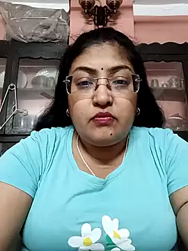 LAVERNIYA  online show from January 21, 11:24 am