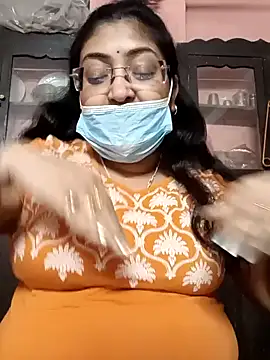 LAVERNIYA  online show from January 23, 1:24 pm