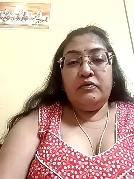 LAVERNIYA  online show from February 15, 11:28 am