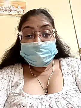 LAVERNIYA  online show from March 3, 12:27 pm