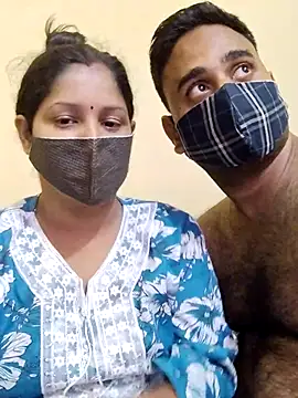 IND COUPLE1 online show from October 13, 6:41 pm