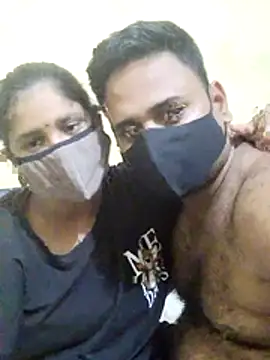 IND COUPLE1 online show from July 21, 3:36 pm