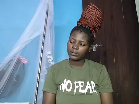 TrishaKalid online show from December 15, 7:29 pm