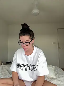 summermc xx online show from March 10, 4:17 am