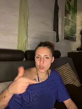 Snapshot of Hawitxui chatting on October 13, 6:08 pm Hawitxui online show from October 13, 6:08 pm