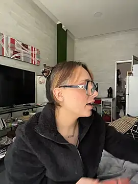 Snapshot of Hawitxui chatting on November 27, 10:17 am Hawitxui online show from November 27, 10:17 am