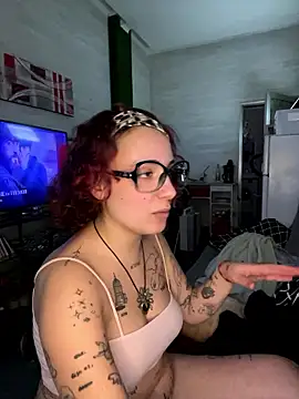 Snapshot of Hawitxui chatting on January 12, 2:44 pm Hawitxui online show from January 12, 2:44 pm