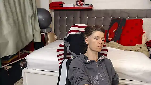 kellyterapy online show from May 16, 12:07 am