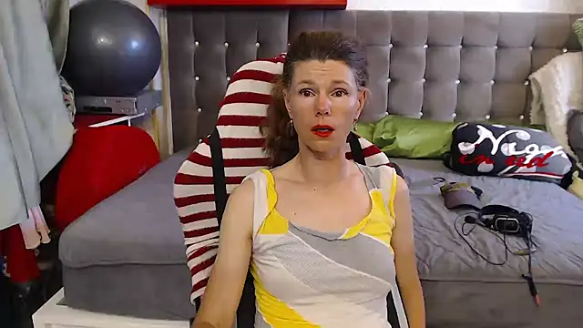 kellyterapy online show from June 14, 4:20 pm