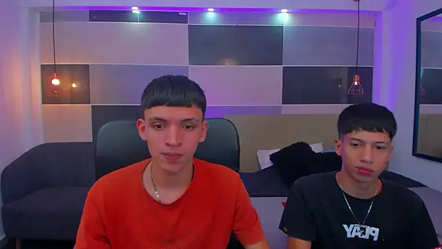 Snapshot of Juan_Nd_Steven chatting on January 9, 4:19 am Juan Nd Steven online show from January 9, 4:19 am