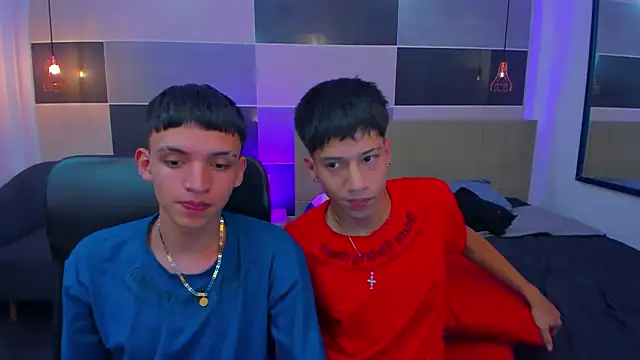 Snapshot of Juan_Nd_Steven chatting on January 11, 7:17 am Juan Nd Steven online show from January 11, 7:17 am