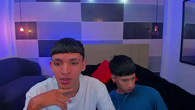 Snapshot of Juan_Nd_Steven chatting on January 16, 3:56 am Juan Nd Steven online show from January 16, 3:56 am