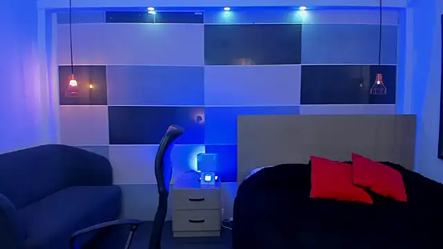 Snapshot of Juan_Nd_Steven chatting on January 17, 4:39 am Juan Nd Steven online show from January 17, 4:39 am