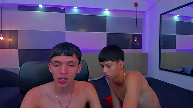 Snapshot of Juan_Nd_Steven chatting on January 31, 8:01 am Juan Nd Steven online show from January 31, 8:01 am
