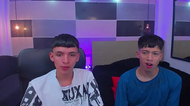 Snapshot of Juan_Nd_Steven chatting on February 8, 7:15 am Juan Nd Steven online show from February 8, 7:15 am