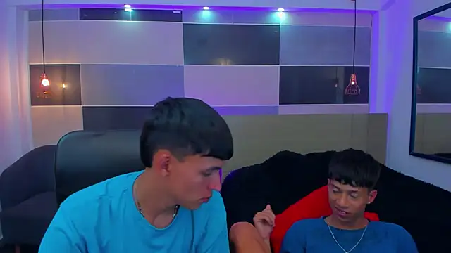 Snapshot of Juan_Nd_Steven chatting on March 14, 7:26 am Juan Nd Steven online show from March 14, 7:26 am