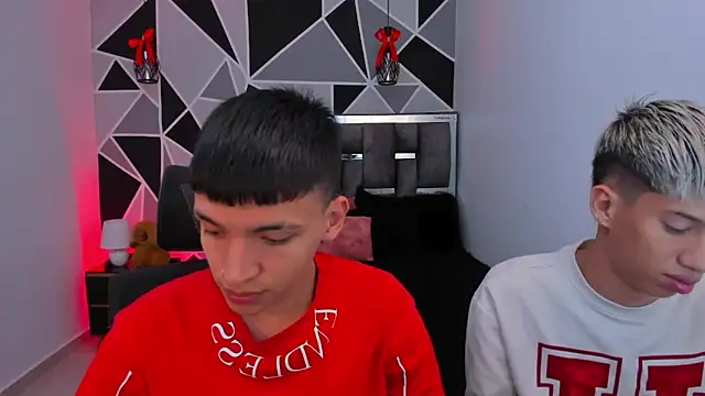 Juan Nd Steven online show from May 3, 11:38 am