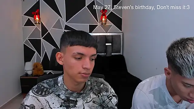 Juan Nd Steven online show from May 11, 11:02 pm