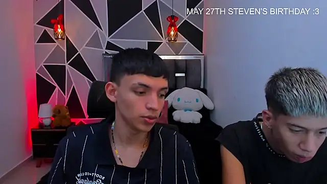 Juan Nd Steven online show from May 19, 10:27 pm