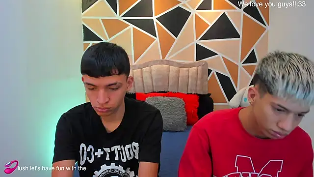 Juan Nd Steven online show from August 4, 10:40 am