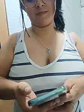  Angelinaandrade  online show from July 9, 1:20 am
