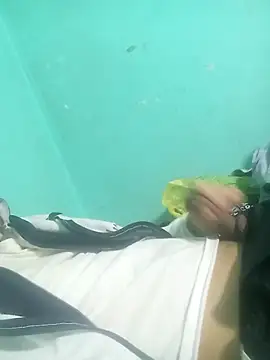 hotie7tvn online show from March 22, 3:53 pm