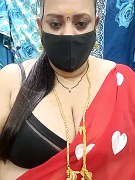 Snapshot of ashikaa_r chatting on October 1, 7:20 pm ashikaa r online show from October 1, 7:20 pm