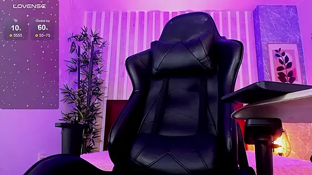 miah connor online show from January 31, 5:40 am