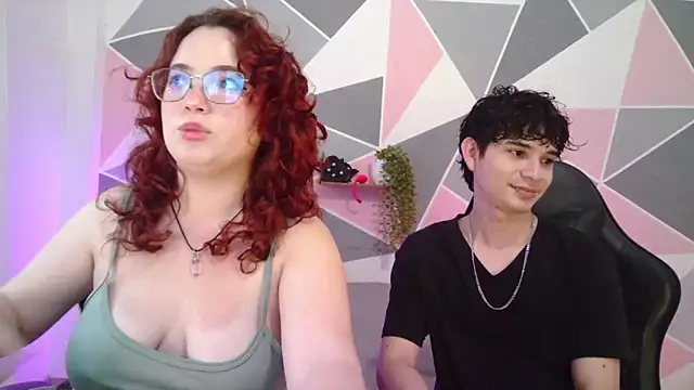 AndrewAnndCherry online show from June 5, 9:31 pm