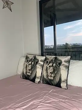 Dime-   online show from February 21, 4:52 pm