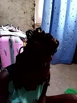 pretty prickle online show from January 14, 8:31 am