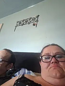 mcv131985 online show from March 2, 10:05 pm