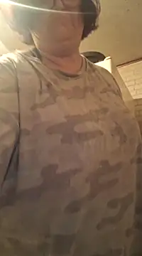 mcv131985 online show from March 7, 3:40 am