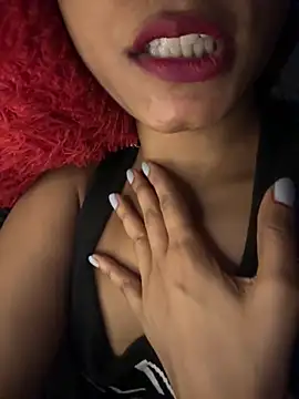 Hot Goldengirl online show from September 29, 9:30 pm