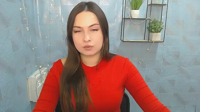 EmiliaTemi  online show from December 14, 3:04 pm